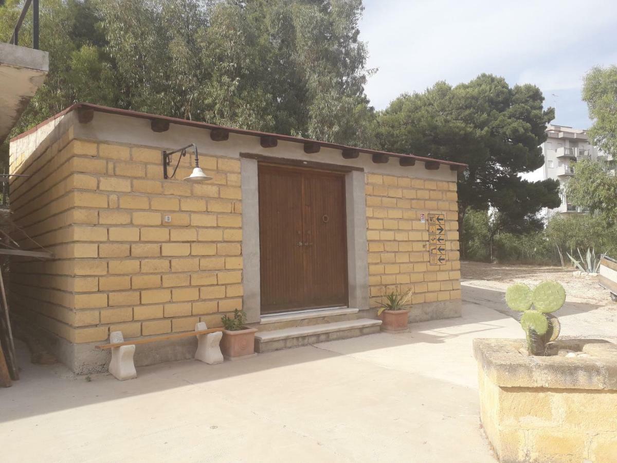 Camping La Pineta Village Porto Empedocle Exterior foto
